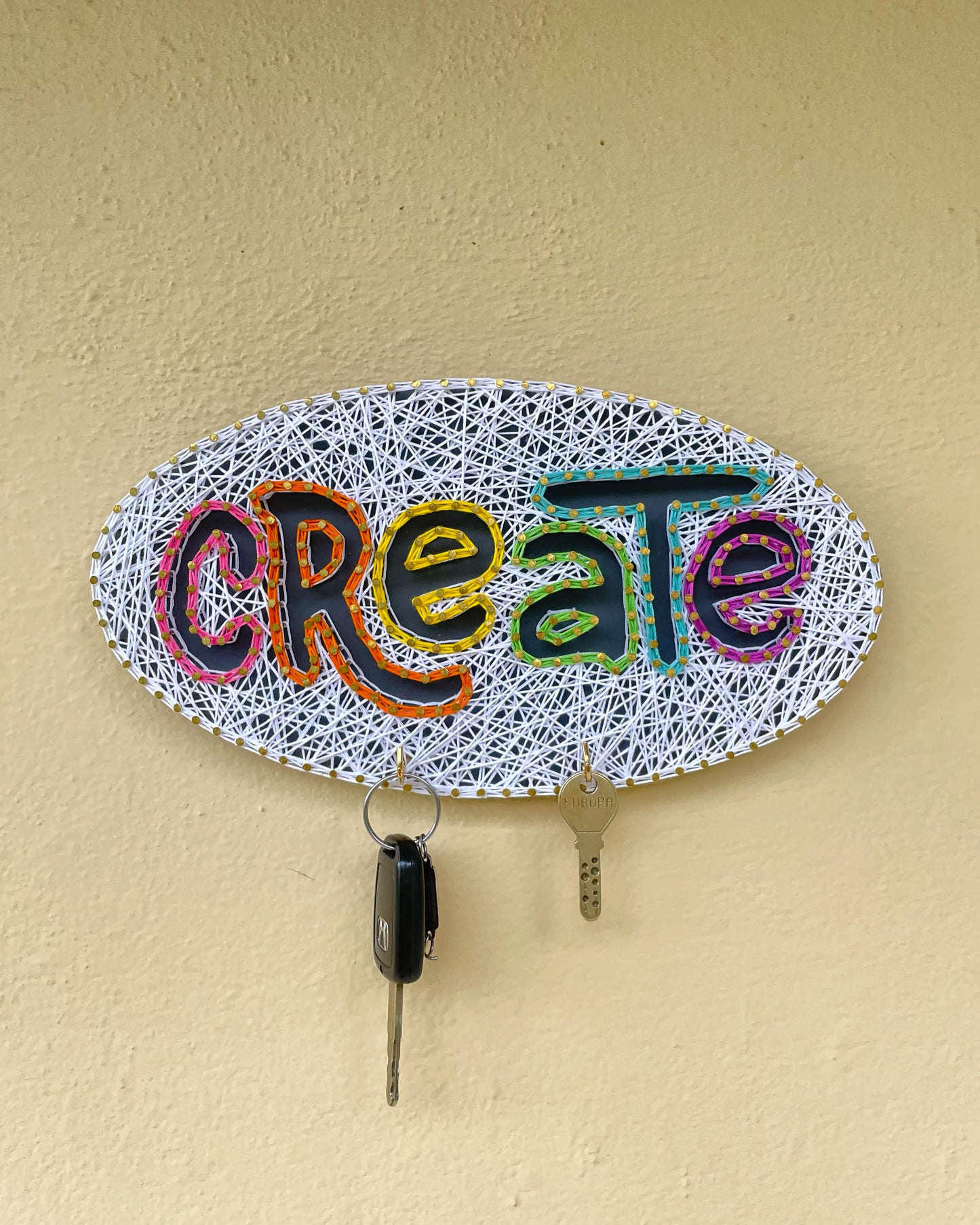 Create Key Holder String Art