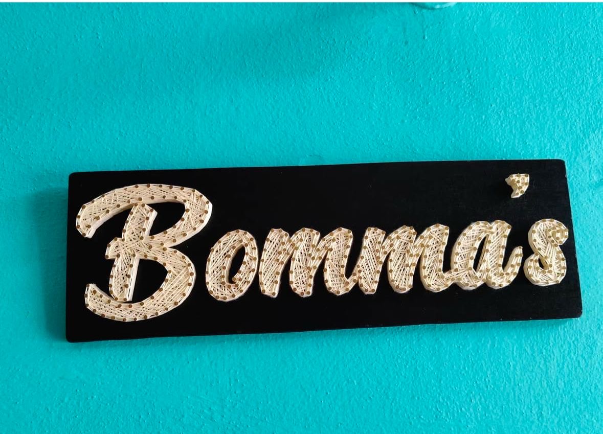 Single Color Nameplate String Art