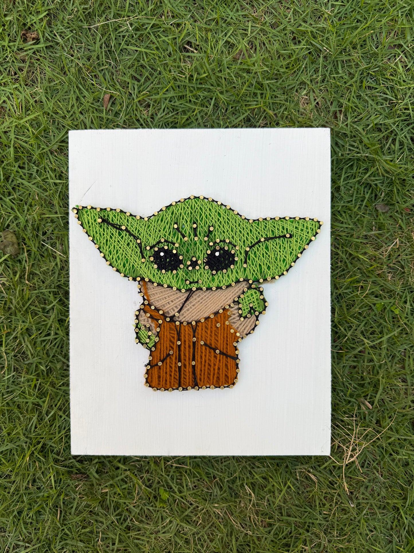 Baby Yoda Grogu String Art