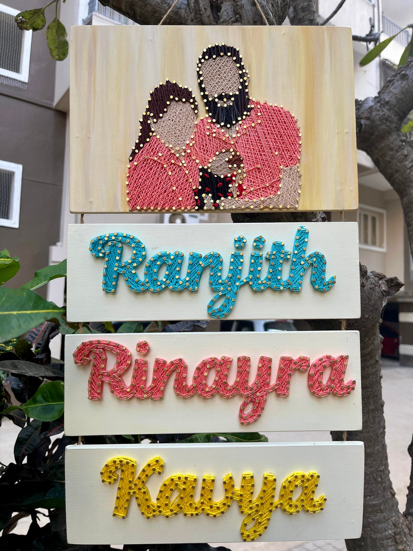 Photo Recreation With Nameplate String Art