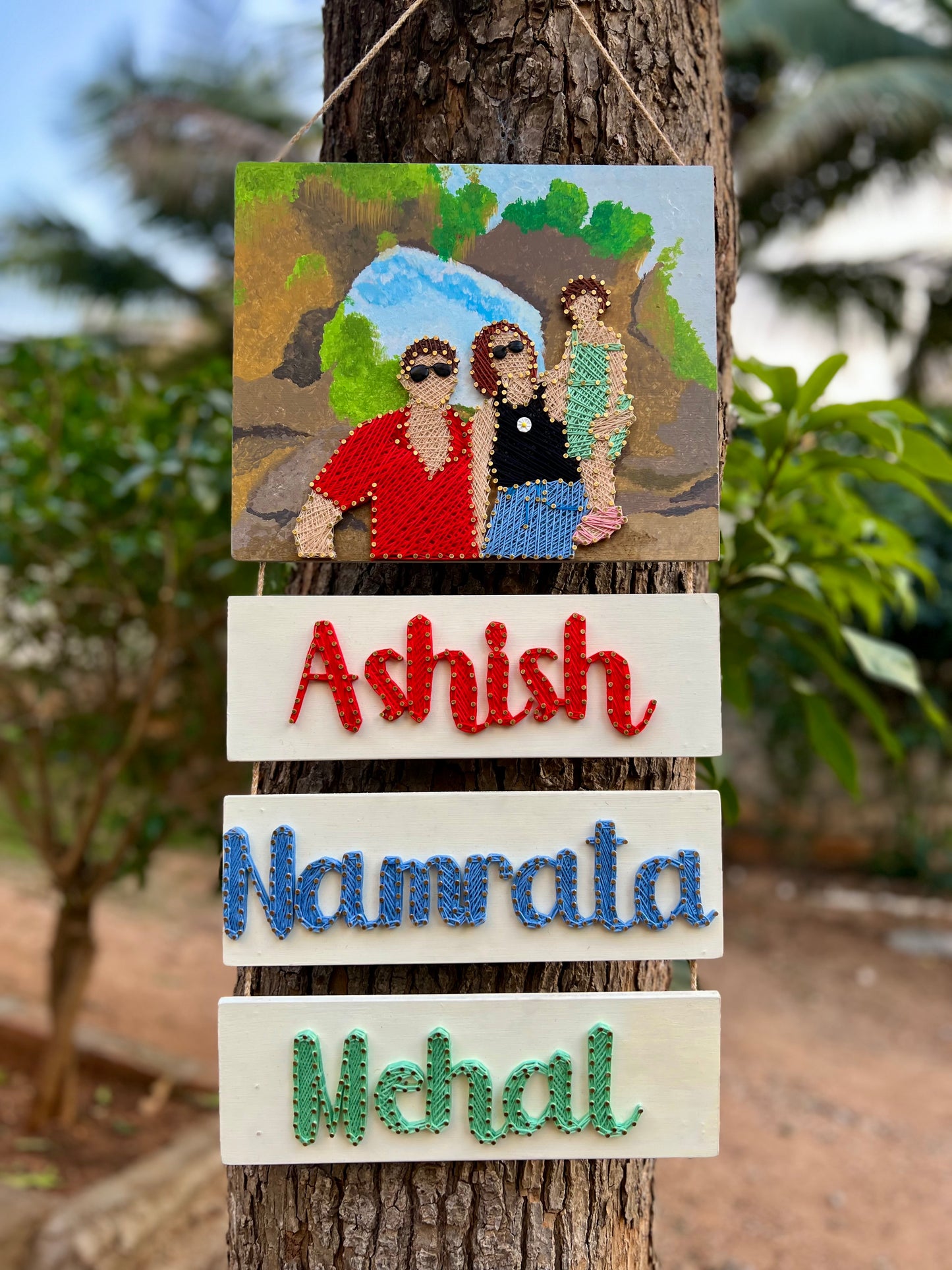 Photo Recreation With Nameplate String Art