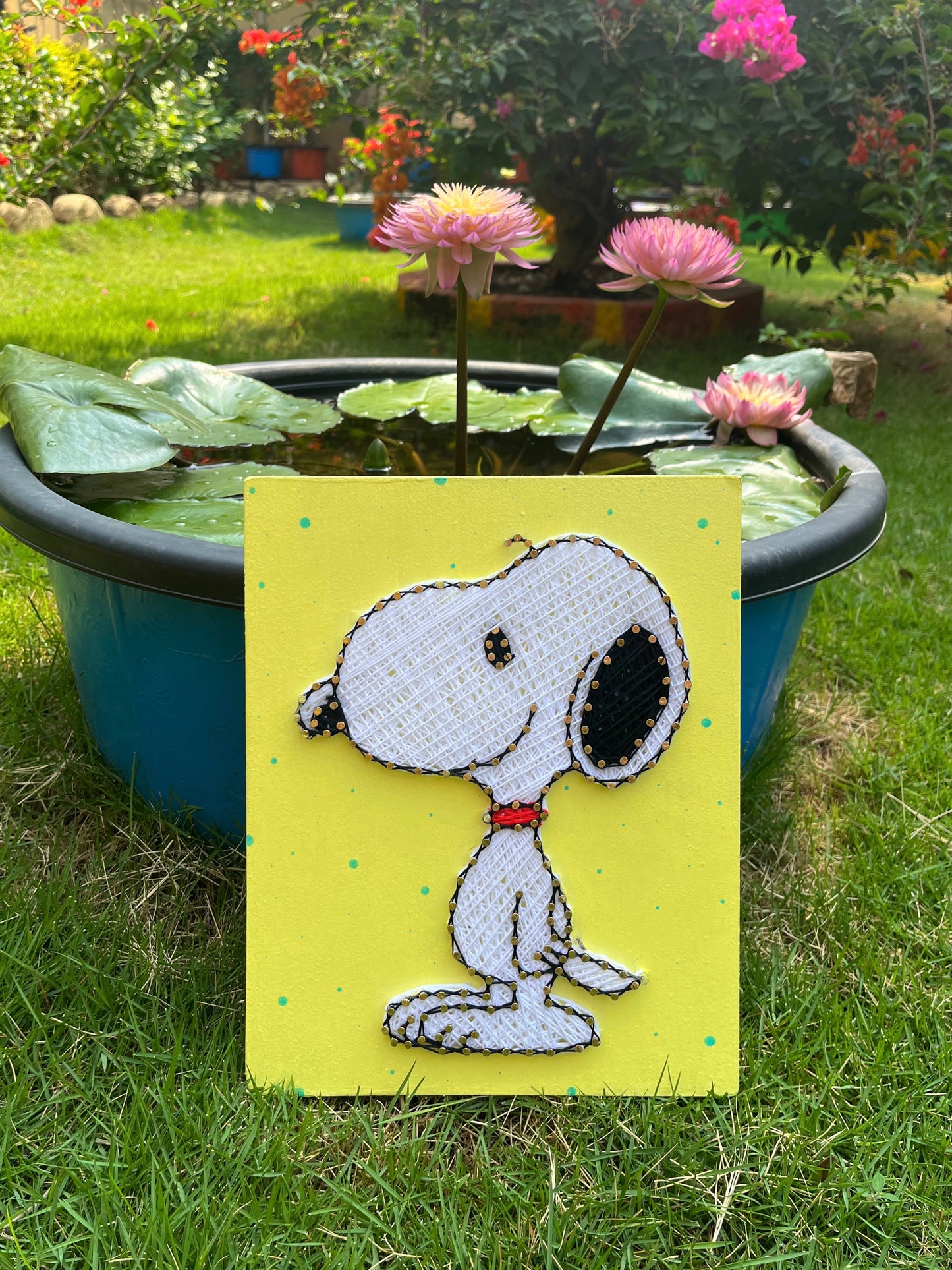 Snoopy Peanuts String Art